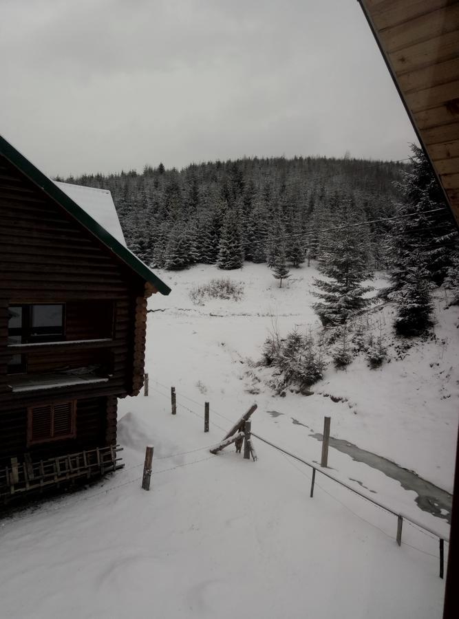 Wooddream Hotel Volóc Kültér fotó